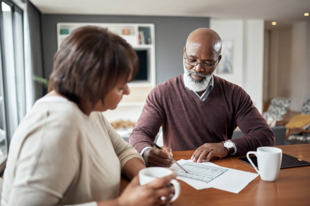 istock Distributing our savings for our grandchildren 1171730508