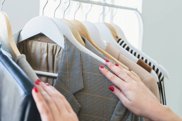 istock Woman doing shopping 1171751677