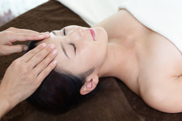istock Spa massage for beautiful pretty woman 1171752984