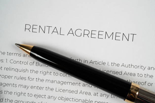 istock Rental Agreement with pen 1171783957