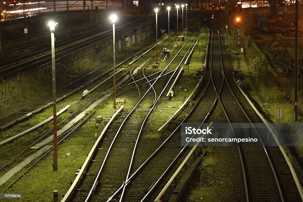 Berlín por la noche, 1 - Foto de stock de Oberbaumbrücke libre de derechos