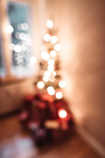 istock christmas gift at home 1171787911