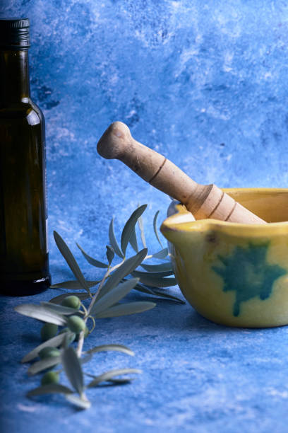 Yellow mortar to make a sauce called allioli, typical of Catalonia. Spain Yellow mortar to make a sauce called allioli, typical of Catalonia. Spain savory food photos stock pictures, royalty-free photos & images