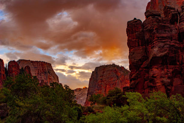 istock Sunrise Illuminates the Clouds Above the Great White Throne 1171802761