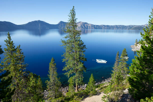 istock Crater Lake National Park, Oregon 1171805589