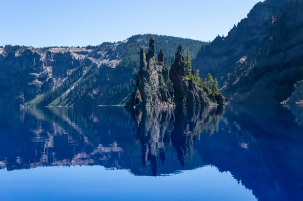 istock Crater Lake National Park, Oregon 1171805950