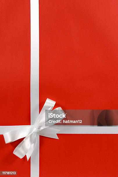인명별 선물 리본상 빨간색 종이 0명에 대한 스톡 사진 및 기타 이미지 - 0명, 가장자리, 각도