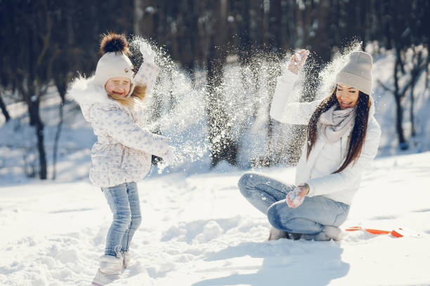 istock Mom and daughter 1171826197