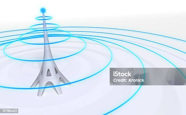 Photo libre de droit de Tour De Communication banque d'images et plus d'images libres de droit de Alimentation électrique - Alimentation électrique, Antenne individuelle, Blanc