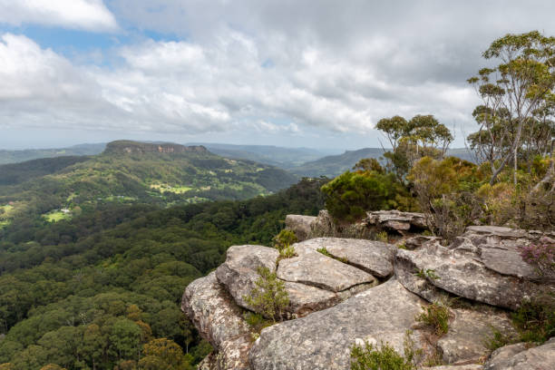istock Cliff edge overlooking Budderoo National Park 1171878167