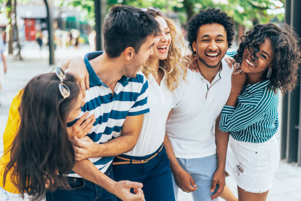 istock Happy friends outdoor 1171883884