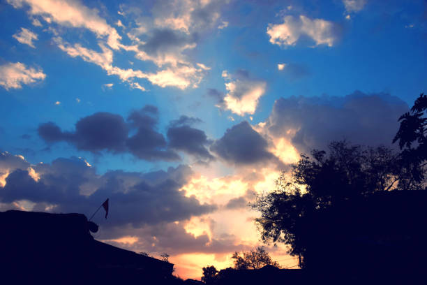 istock Glorious sunrise photographed in india 1171893331