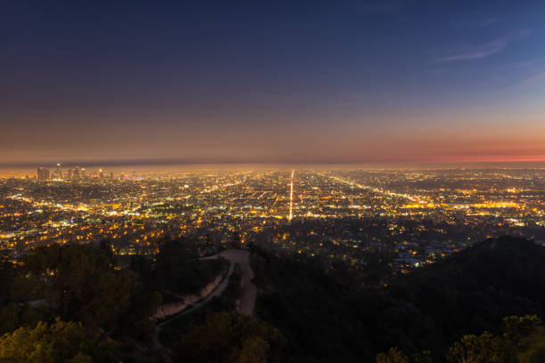 istock Romantic Sky Over Los Angeles 1171899070