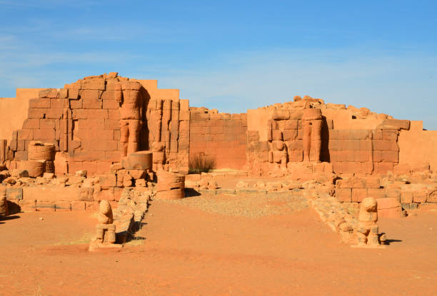 Great Enclosure, Musawwarat es-Sufra temple complex, Sudan - UNESCO World Heritage Site - Temple 300 with two human figures holding lions Musawwarat es-Sufra, Northern State, Sudan: Great Enclosure, facade of Temple 300, dedicated to fertility god Sebiumeker,  with two human figures holding lions and another pair of lions at the start of the ramp - Meroitic temple complex, Island of Meroe UNESCO World Heritage Site - El-Moswarat Andel-Naqa'a Archaeological Area archaelogy stock pictures, royalty-free photos & images