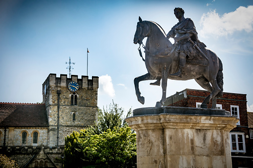 View of the King William III statue and St Peters church in the Hampshire town