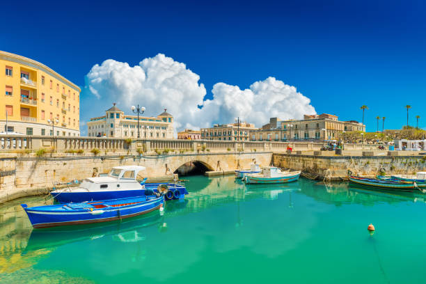 Scenic view of Ortygia (Ortigia), Syracuse, Italy. Cityscape of the famous historical place on Sicily Scenic view of Ortygia (Ortigia), Syracuse, Italy. Cityscape of the famous historical place on Sicily. sicily stock pictures, royalty-free photos & images