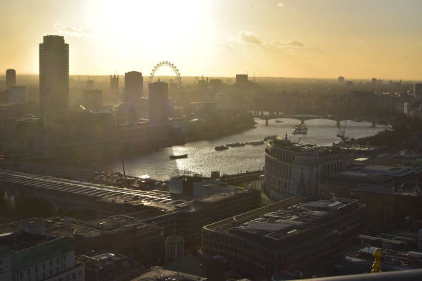 istock Dusk view of London 1171923565