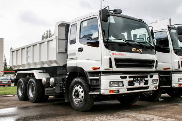 isuzu cxz - cabover foto e immagini stock