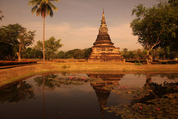 istock ASIA THAILAND SUKHOTHAI TEMPLE MAHATHAT 1171993588