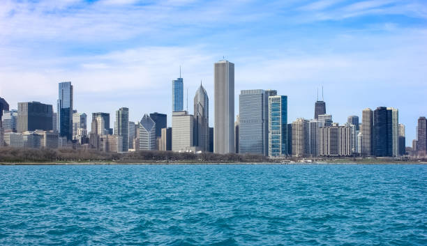 istock View of the Chicago Skyline 1172004428