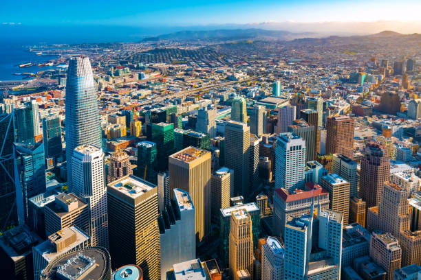 istock Downtown San Francisco aerial view 1172073150
