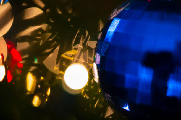 istock Abstract of light from a Christmas tree 1172151183