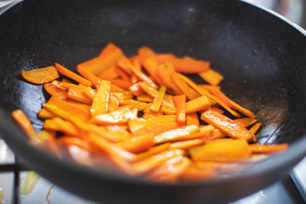 istock Preparing meal in frying pan 1172176329