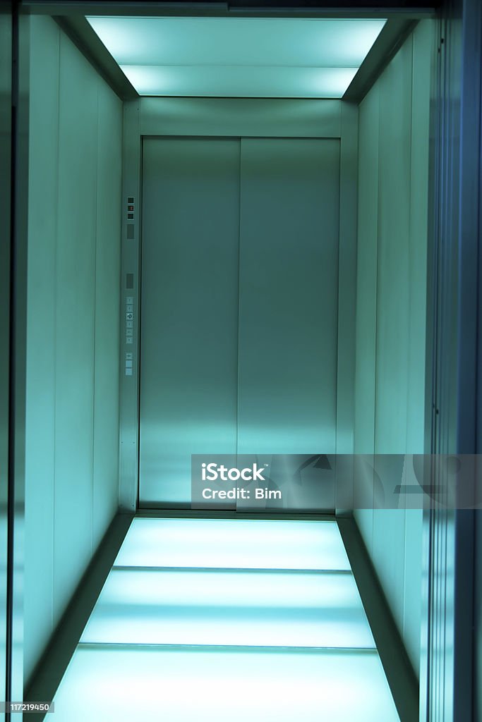 Лифт - Стоковые фото Абстрактный роялти-фри