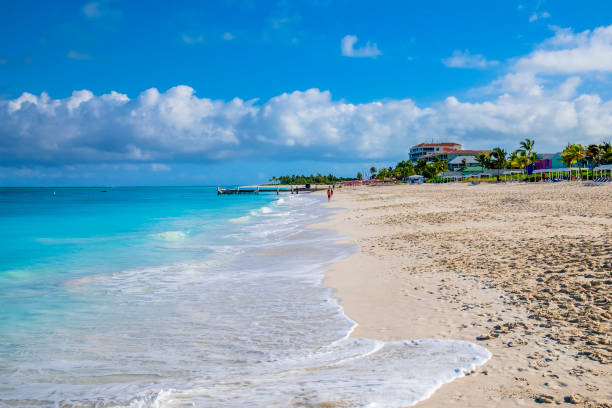 turks e caicos, praia de grace bay - providenciales - fotografias e filmes do acervo