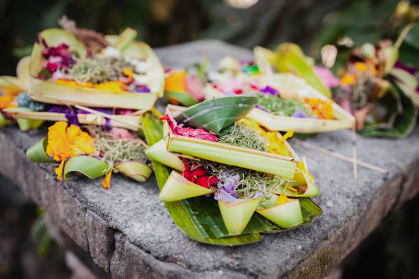 Canang Sari is one of the daily offerings made by Balinese Hindus to thank the God Sang Hyang Widhi Wasa in praise and prayer.