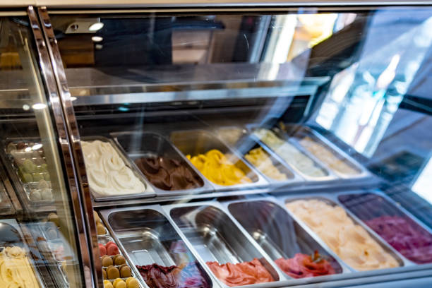 istock Ice creams and frozen yoghurts 1172214896