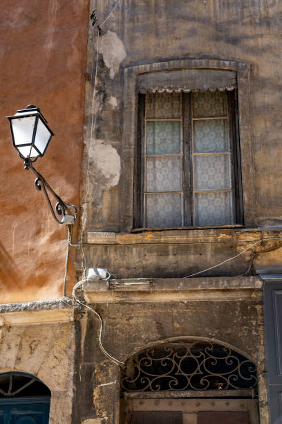 istock Alleyway through apartment blocks in Lyon 1172215397