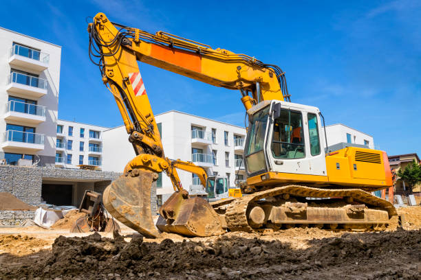 Construction machinery at the construction site of a new housing estate Construction machinery at the construction site of a new housing estate, Gdansk, Poland gdansk photos stock pictures, royalty-free photos & images