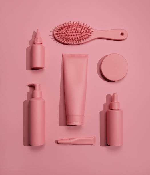 istock Knolling: group of beauty products 1172224556