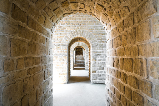 Tunnel, Arch - Architectural Feature, Corridor, Light - Natural Phenomenon