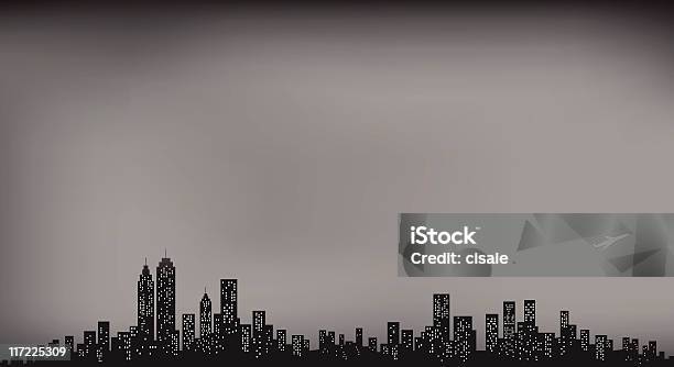 City Skyline Com Escuro E Céu Nublado De Inverno À Noite - Arte vetorial de stock e mais imagens de Avião