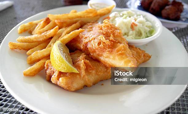美味しいフィッシュチップスなどのお食事 - 魚のストックフォトや画像を多数ご用意 - 魚, ポテトチップス, コールスロー