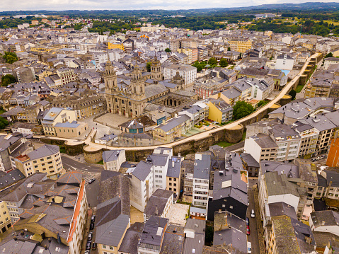 Vista panorámica aérea de la ciudad de Lugo gallega con edificios photo