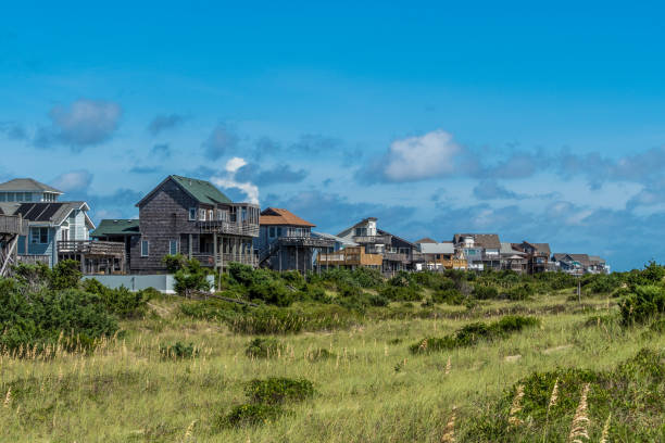 istock Front line of houses at North Caroline beach 1172272600