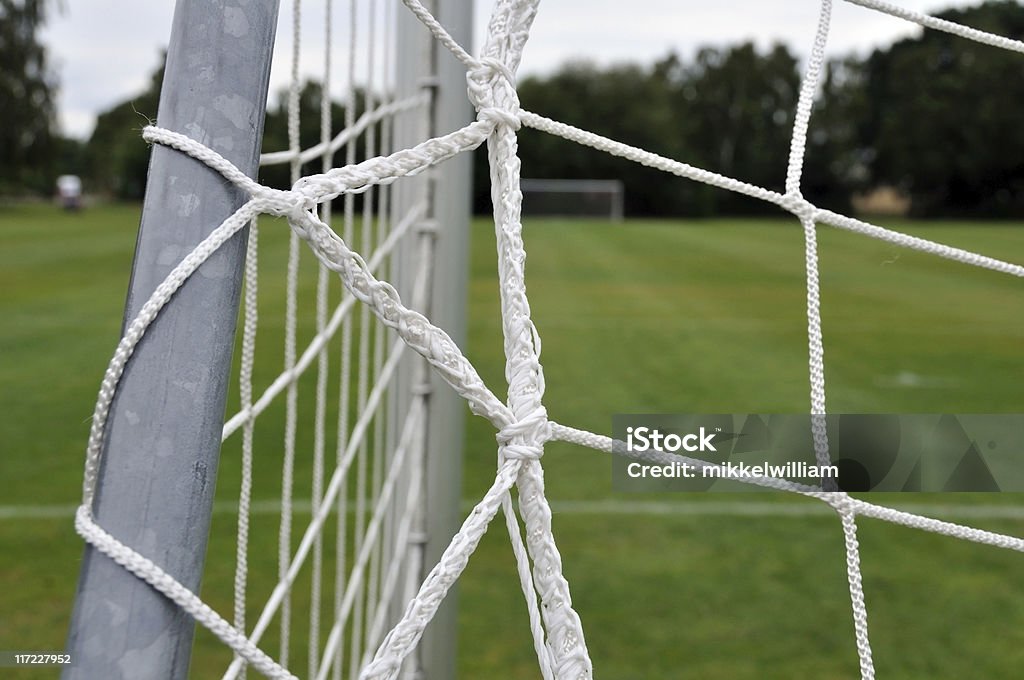 Close-up da rede em uma meta de futebol - Foto de stock de Branco royalty-free