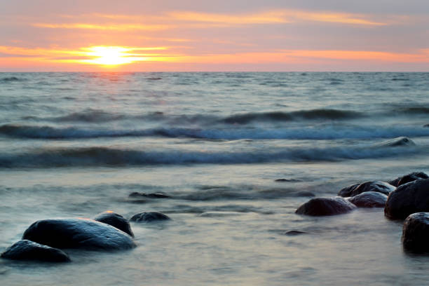 istock Rocky sea landscape 1172280380