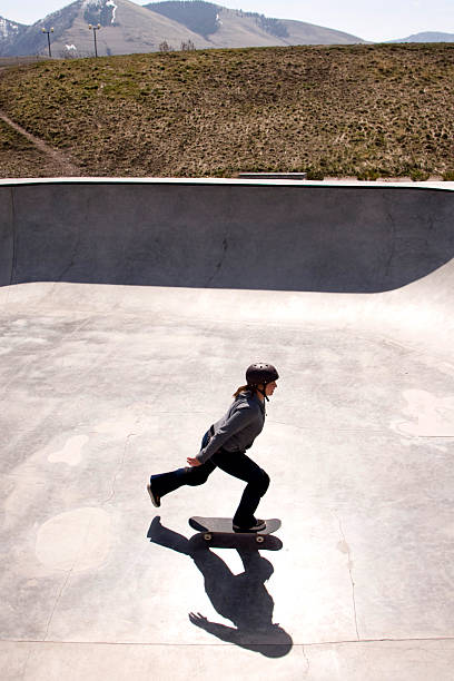 istock Female skater in a bowl 117228046
