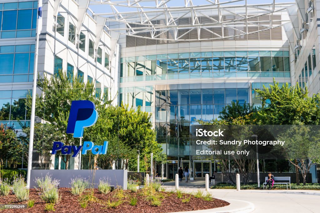 PayPal headquarters in San Jose, Silicon Valley September 3, 2019 San Jose / CA / USA - PayPal headquarters in Silicon Valley; PayPal Holdings Inc. is an American company operating a worldwide online payments system PayPal Stock Photo