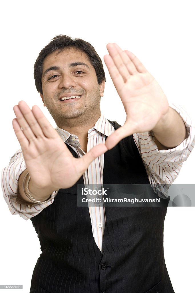 Junge indische Geschäftsmann Director, isoliert auf weißem Hintergrund Finger Frame - Lizenzfrei 25-29 Jahre Stock-Foto