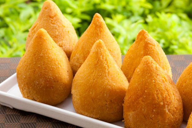 coxinha of chicken, brazilian snack - breadcrumb navigation imagens e fotografias de stock