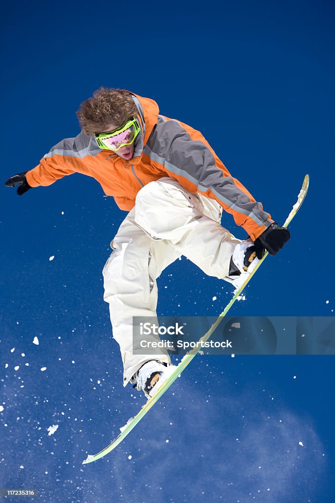 Snowboardzistka w powietrzu - Zbiór zdjęć royalty-free (Big air)