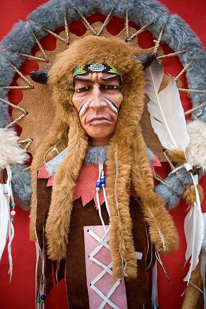 istock American Indian headdress 117236183