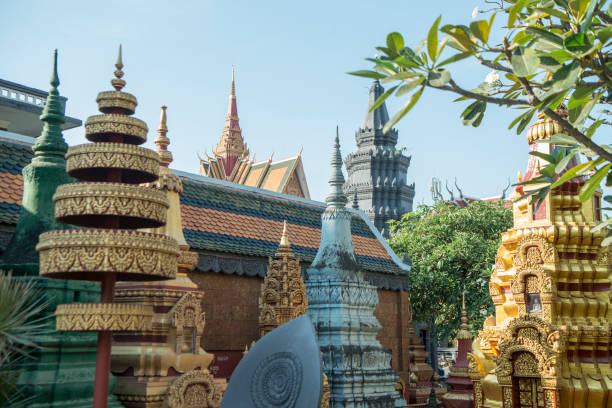 istock CAMBODIA SIEM REAP WAT PROHM ROTH 1172407872