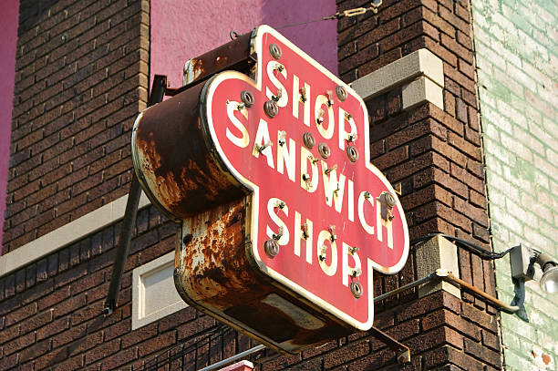 istock Old Sandwich Shop Sign 117244174