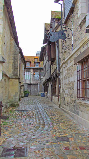 istock Street Of Rouen 1172445931